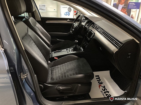 Volkswagen Passat 7 of 22