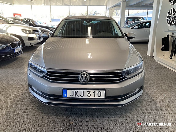 Volkswagen Passat 5 of 20