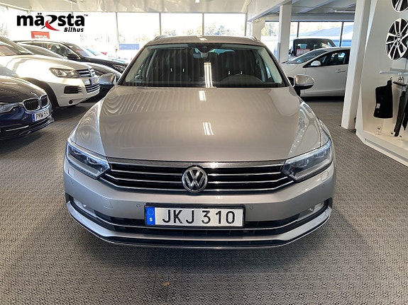 Volkswagen Passat 5 of 20