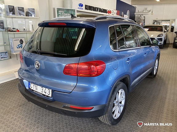 Volkswagen Tiguan 3 of 18