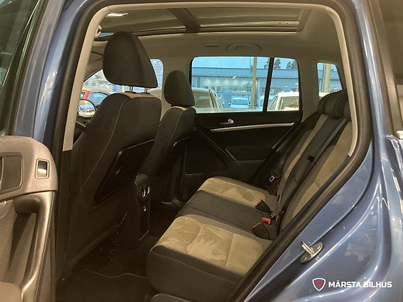 Volkswagen Tiguan 10 of 18