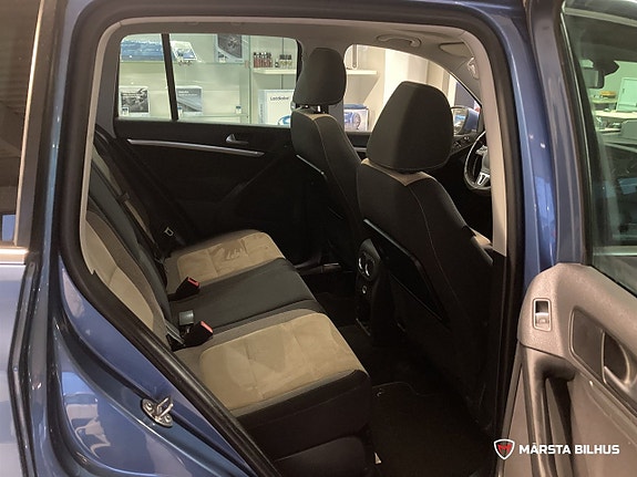 Volkswagen Tiguan 9 of 18