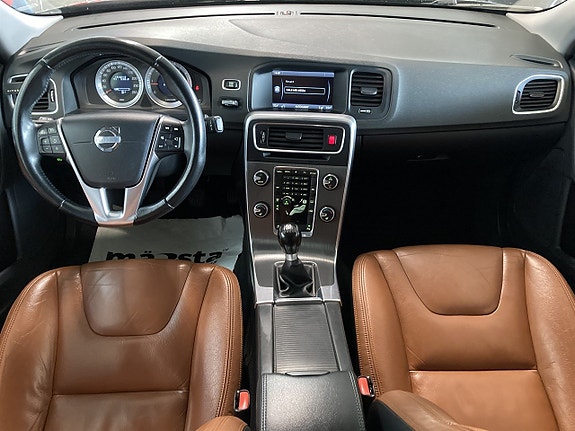 Volvo S60 12 of 17
