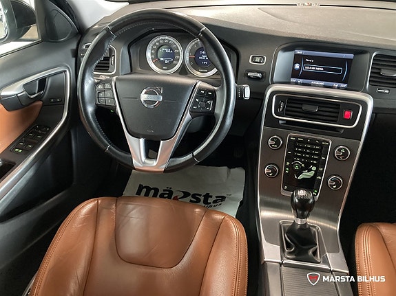 Volvo S60 13 of 17