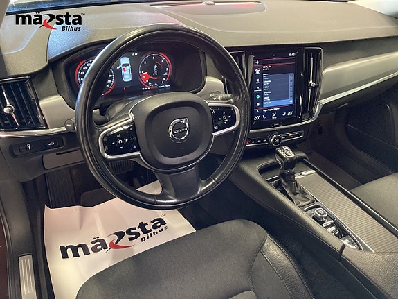 Volvo S90 13 of 17