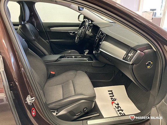 Volvo S90 9 of 17