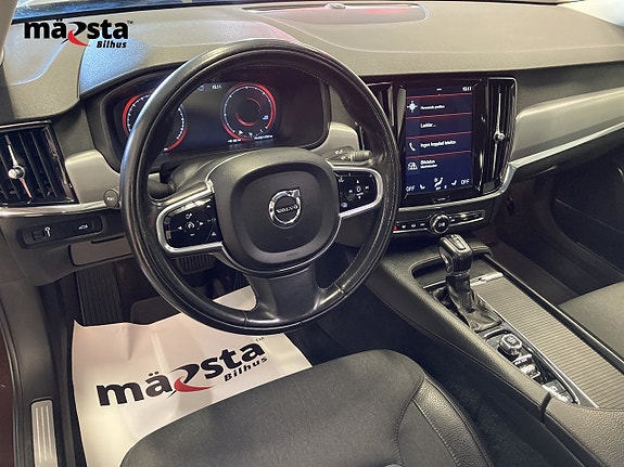 Volvo S90 12 of 17