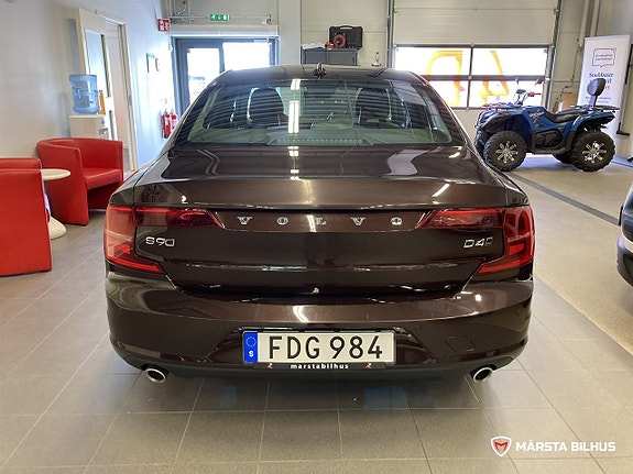 Volvo S90 6 of 17