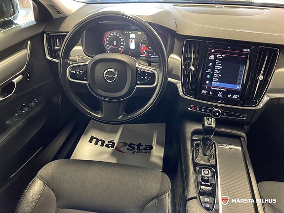 Volvo S90 15 of 17