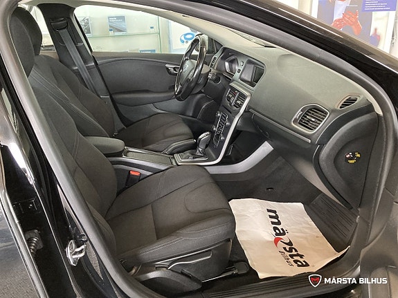 Volvo V40 7 of 13