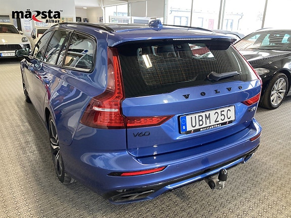 Volvo V60 4 of 18