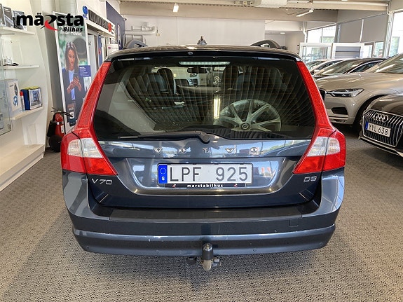 Volvo V70 6 of 13