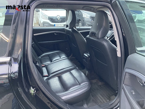 Volvo V70 9 of 21