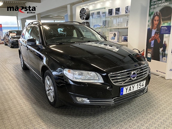 Volvo V70 2 of 21