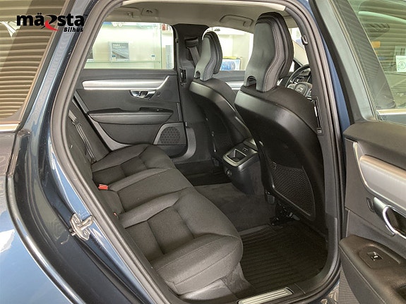 Volvo V90 9 of 16