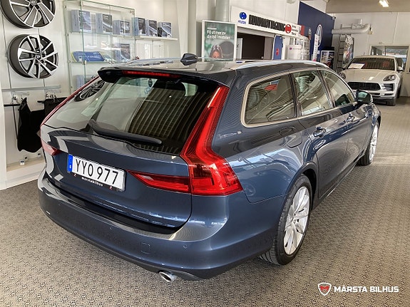 Volvo V90 3 of 16