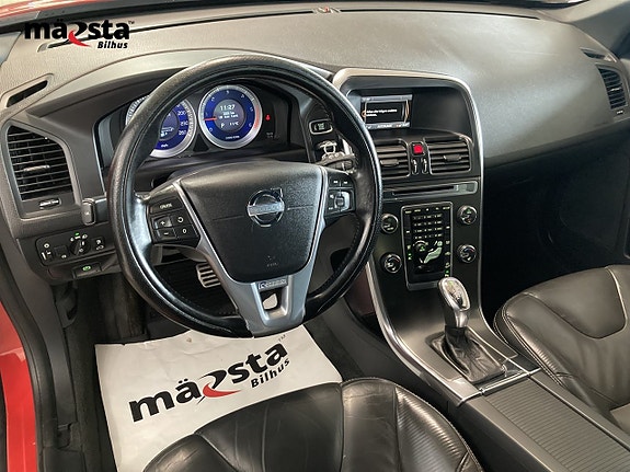 Volvo XC60 13 of 18