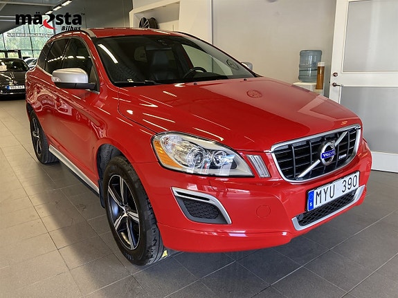 Volvo XC60 2 of 18