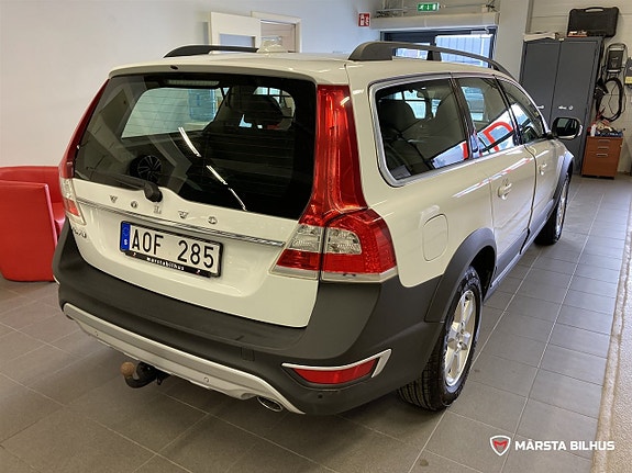 Volvo XC70 3 of 18