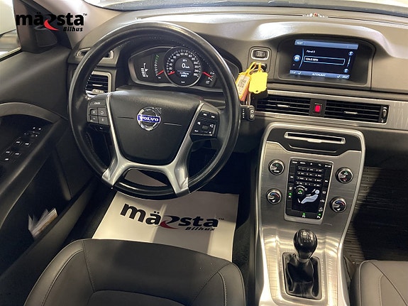 Volvo XC70 15 of 18