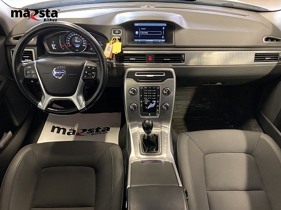 Volvo XC70 14 of 18