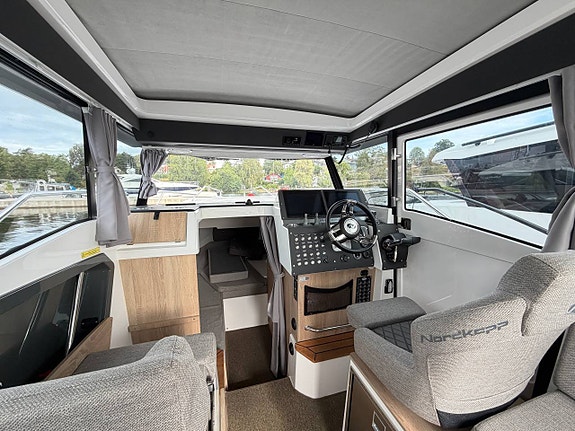 Nordkapp Coupe 905, Twin Mercury 250hk -23 6 of 12