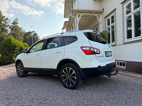 Nissan Qashqai+2 3 of 8