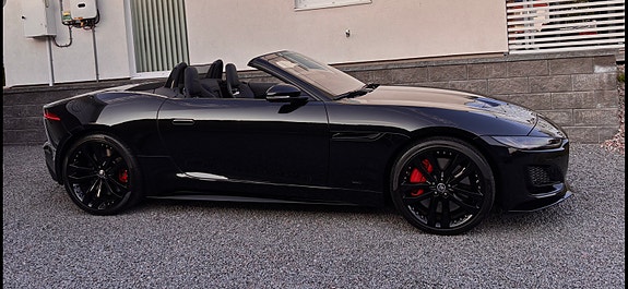 Jaguar F-TYPE 3 of 9