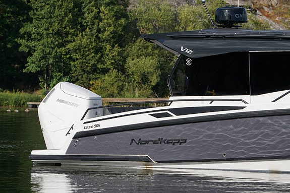 Nordkapp Coupe 905, Mercury V12 -25 11 of 12