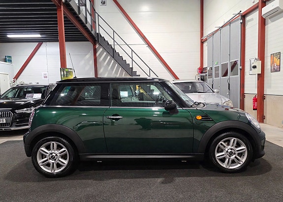 MINI Cooper 4 of 19