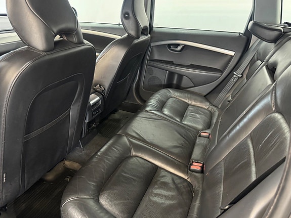 Volvo V70 5 of 10