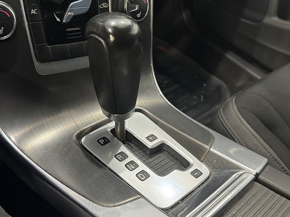 Volvo V60 10 of 12