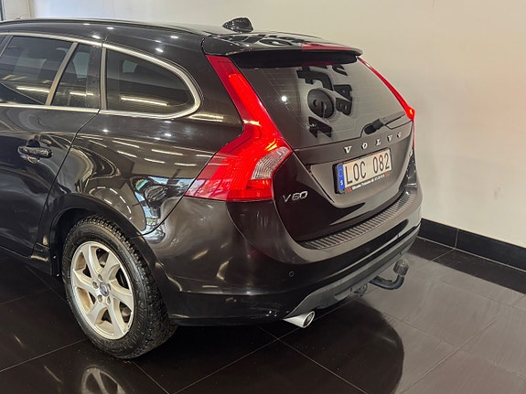 Volvo V60 5 of 12
