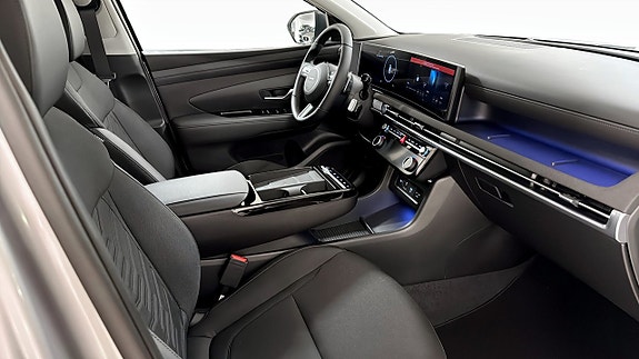 Hyundai Tucson 3 of 12