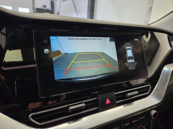 Kia e-Niro 25 of 30