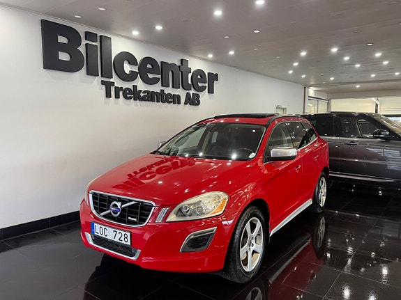 Volvo XC60 2 of 9