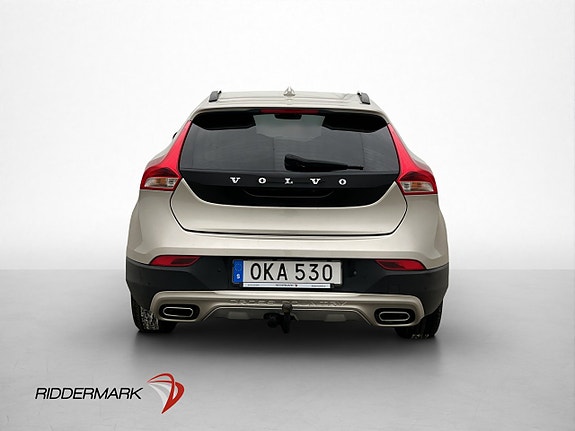 Volvo V40 Cross Country 3 of 30