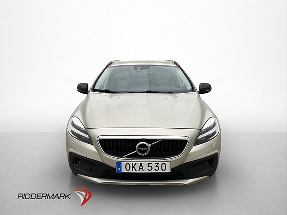 Volvo V40 Cross Country 8 of 30