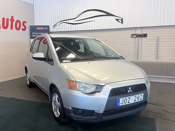 Mitsubishi Colt 3 of 13