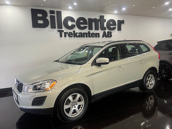 Volvo XC60 3 of 15