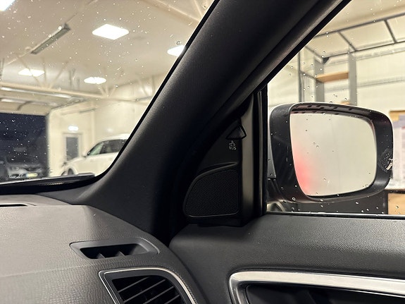 Volvo XC60 21 of 24