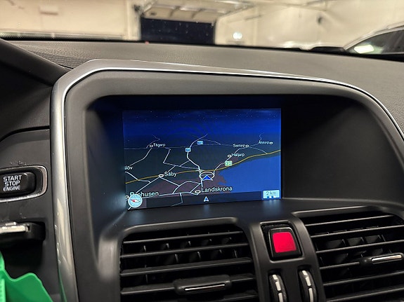 Volvo XC60 18 of 24