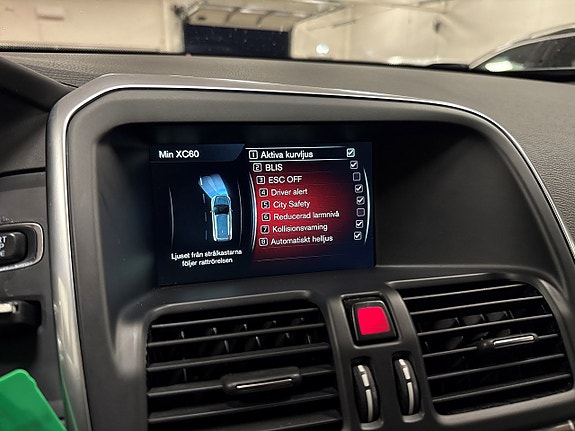 Volvo XC60 20 of 24