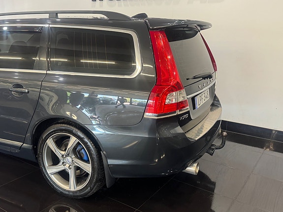 Volvo V70 5 of 16