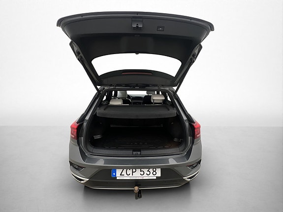 Volkswagen T-Roc 28 of 28
