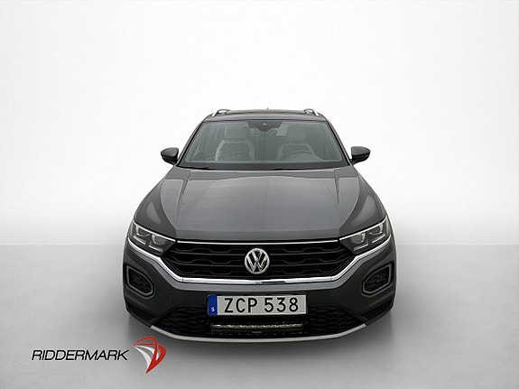Volkswagen T-Roc 2 of 28