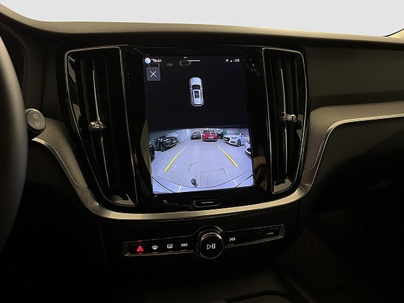 Volvo V60 17 of 18