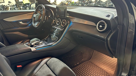 Mercedes-Benz GLC220 d 11 of 14