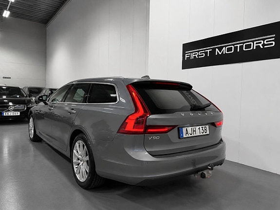 Volvo V90 5 of 17