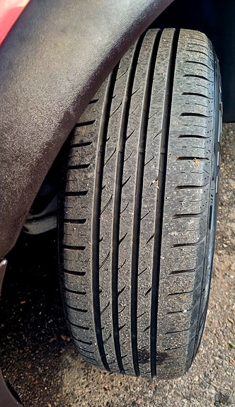Volvo XC70 14 of 16